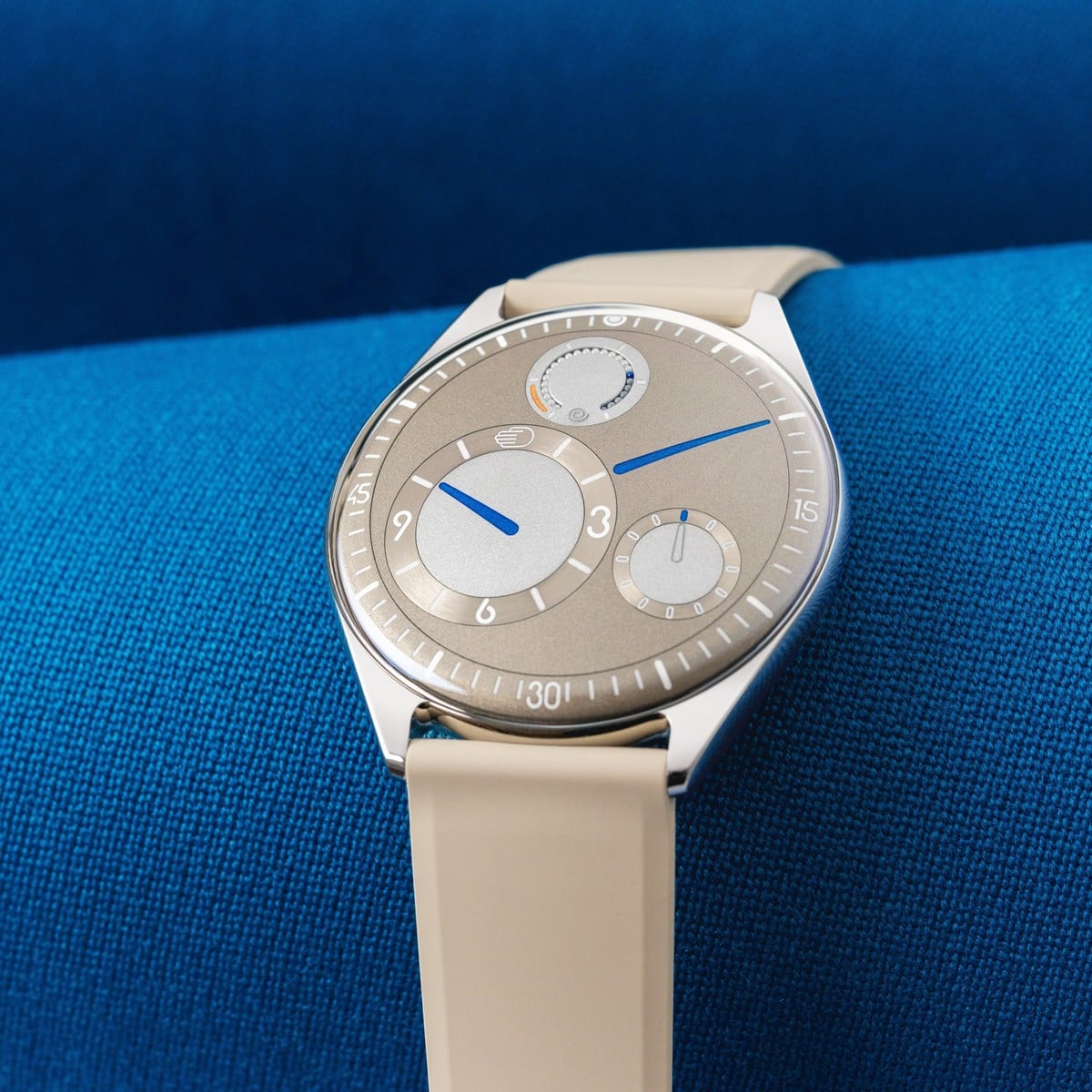 RESSENCE Instagram post