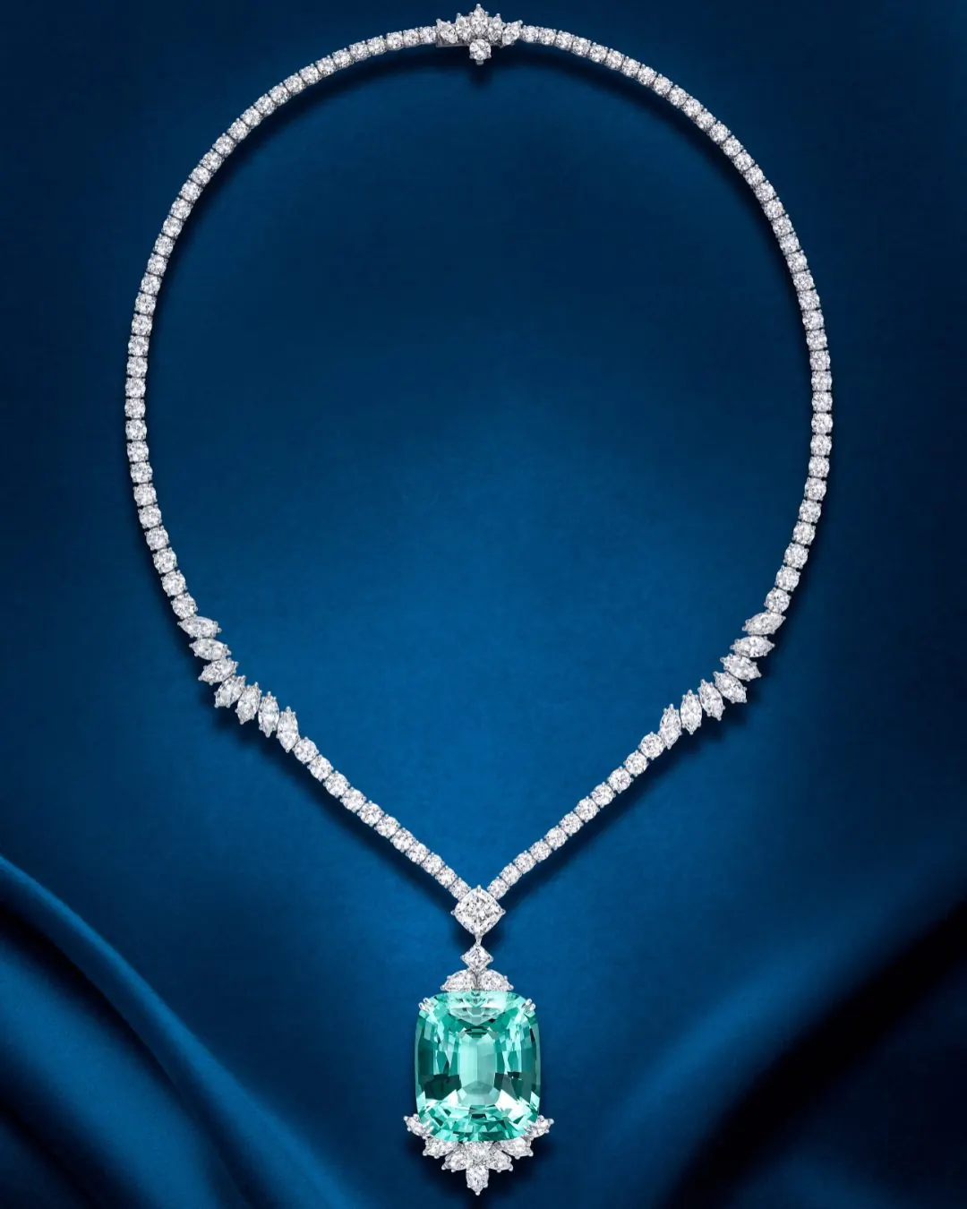 Winston Pink Legacy Diamond 18.96-carat Fancy Vivid Pink at Harry Winston Rare Jewels of the World Shanghai 2026