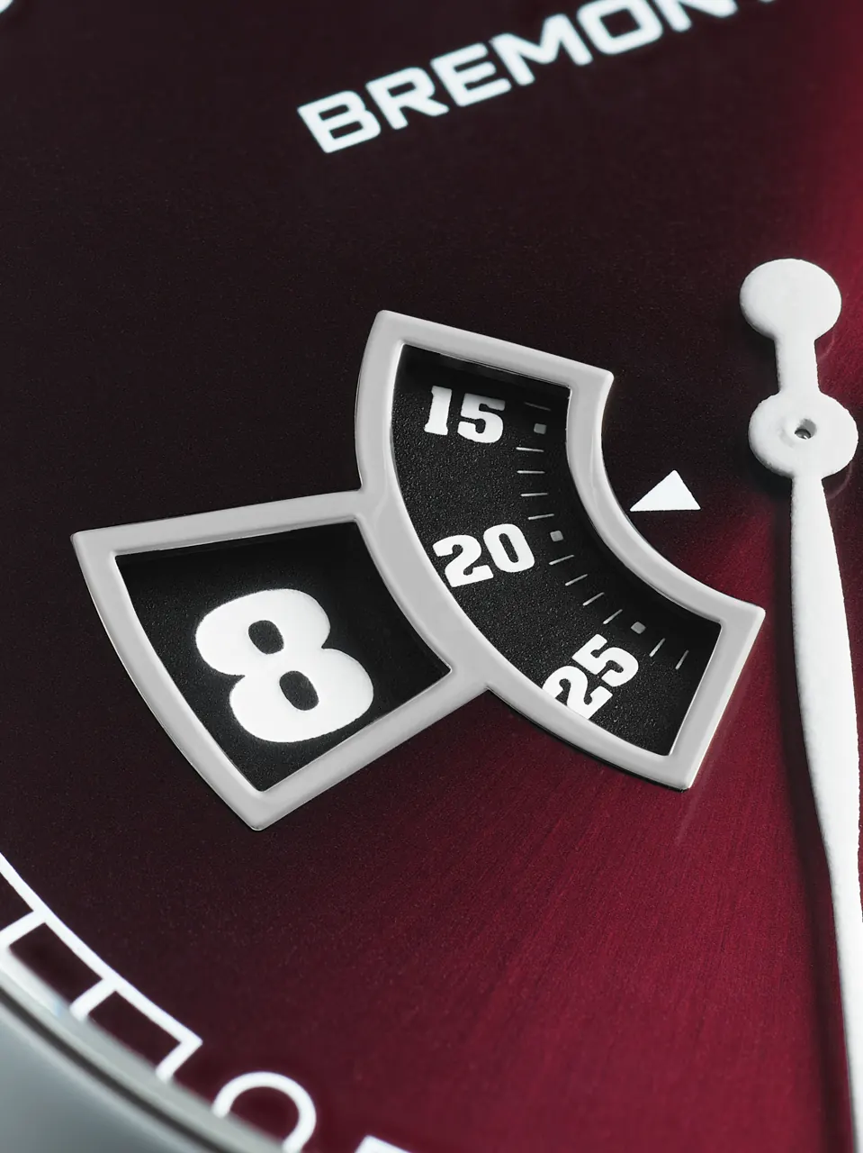 Bremont Terra Nova 40.5 Jumping Hour Burgundy on steel bracelet