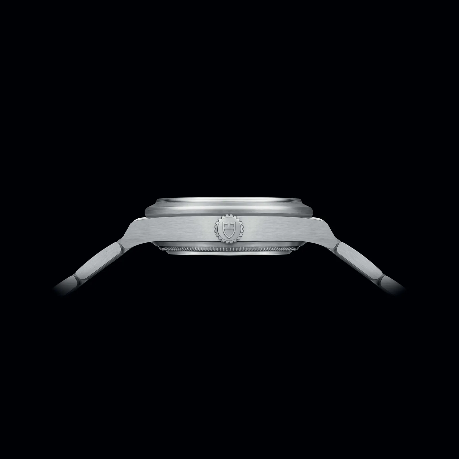 TUDOR Manufacture Calibre MT5652-U with tungsten monobloc rotor and silicon balance spring