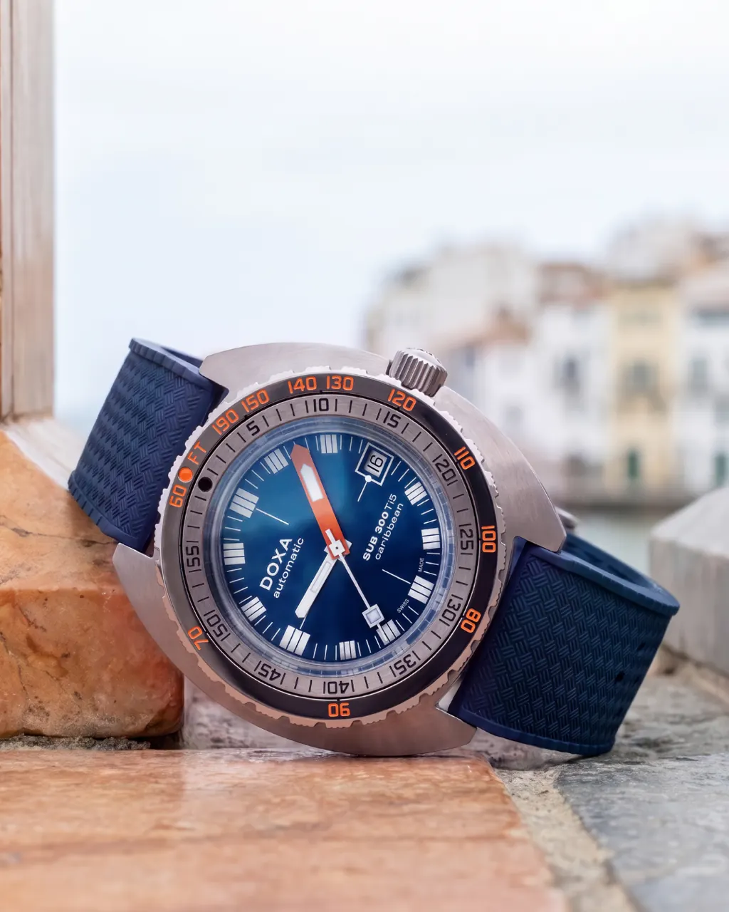 DOXA SUB 300 Ti5 Red Coral dial with titanium bezel and Dive Flex strap