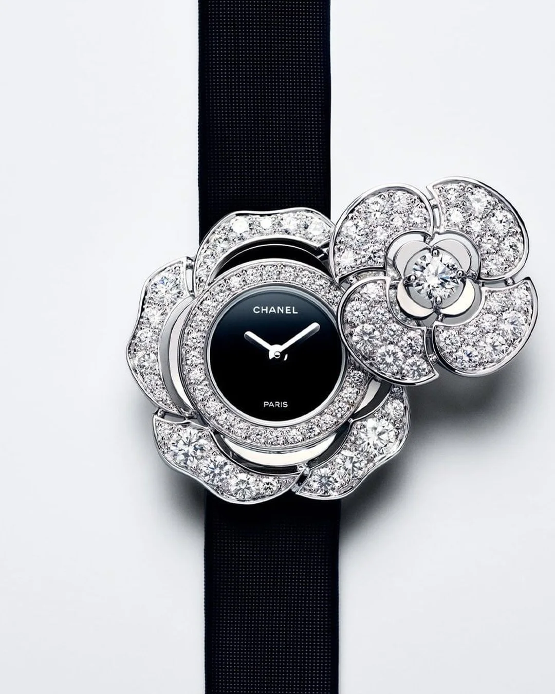chanel-page-portrait-1080×1350-1 CHANEL