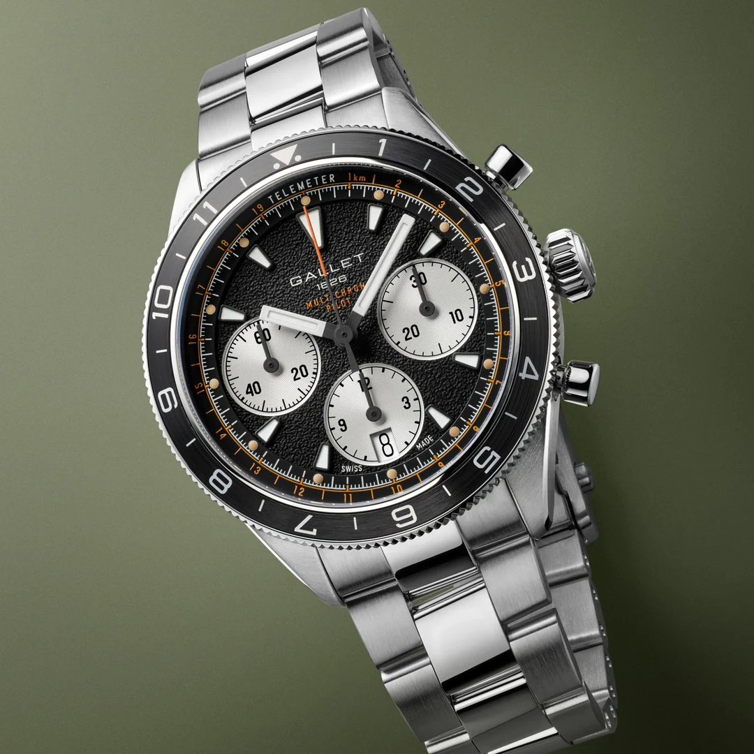 GALLET Multichron Pilot Chronograph 42 with black dial, telemeter scale and steel bracelet
