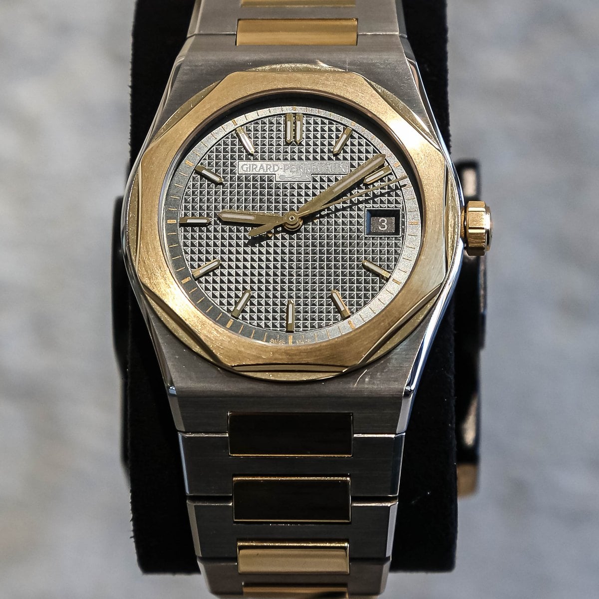 Girard-Perregaux Laureato in steel and gold seen in the Geneva maison