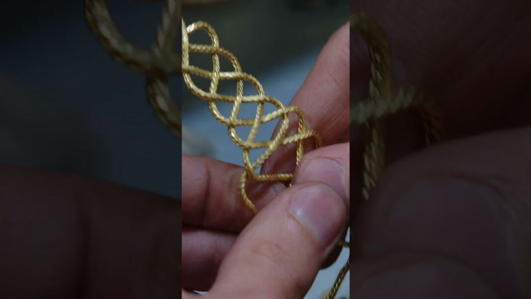 Inside the Craftsmanship of the BUCCELLATI Étoilée Collection
