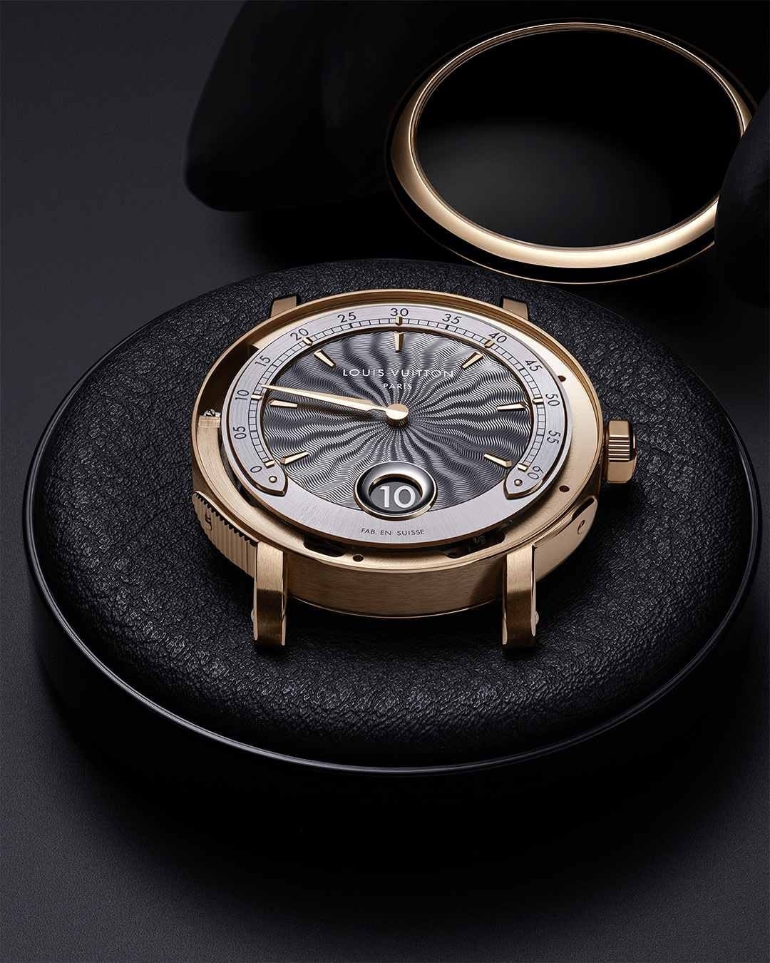 LA FABRIQUE DU TEMPS LOUIS VUITTON — Instagram @lafabriquedutemps