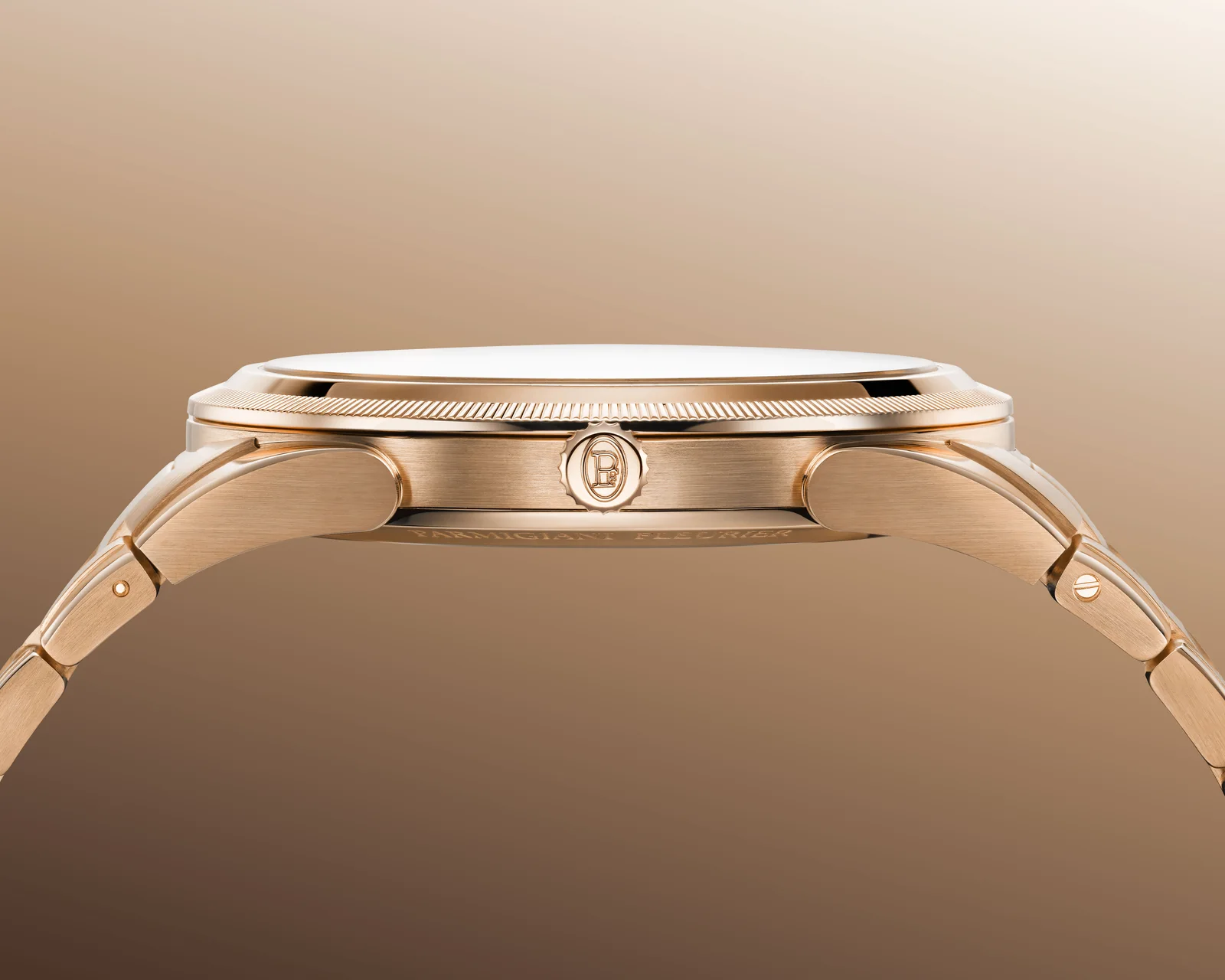 Profile of the 8.5 mm rose gold case of the Parmigiani Fleurier TONDA PF Skeleton