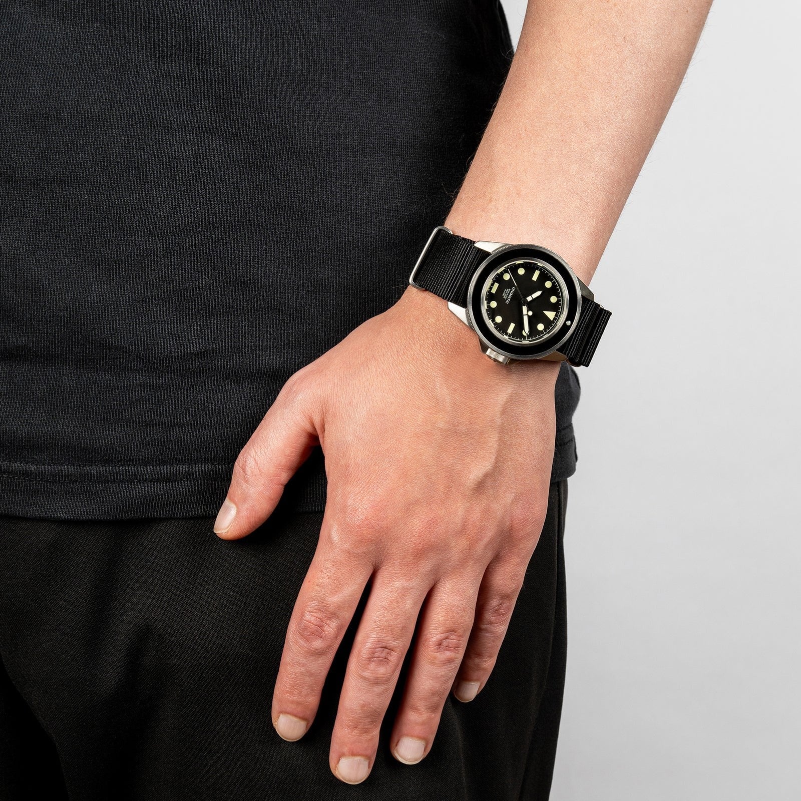 Unimatic Modello Uno UC1 Classic dive watch on the wrist, official image