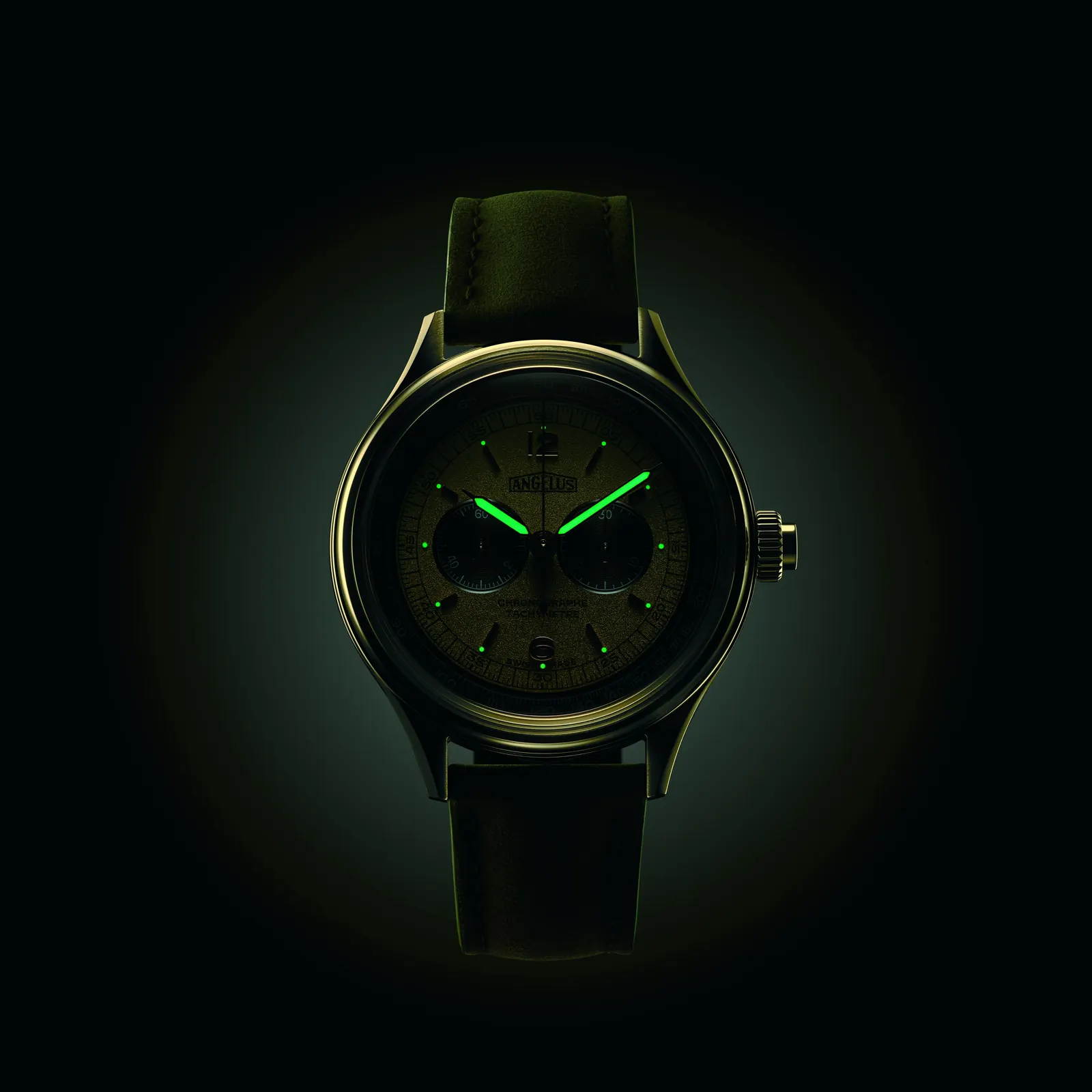 Angelus Chronographe Tachymètre yellow gold green dial detail
