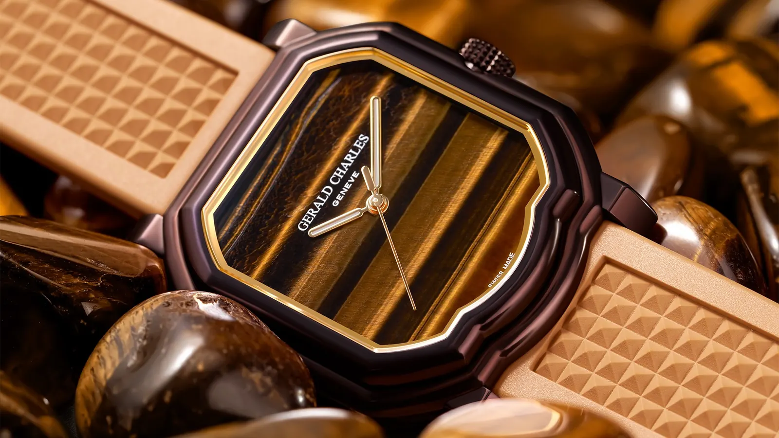 Gerald Charles Maestro 2.0 Tiger's Eye case with brown Colormix finish and sand rubber strap