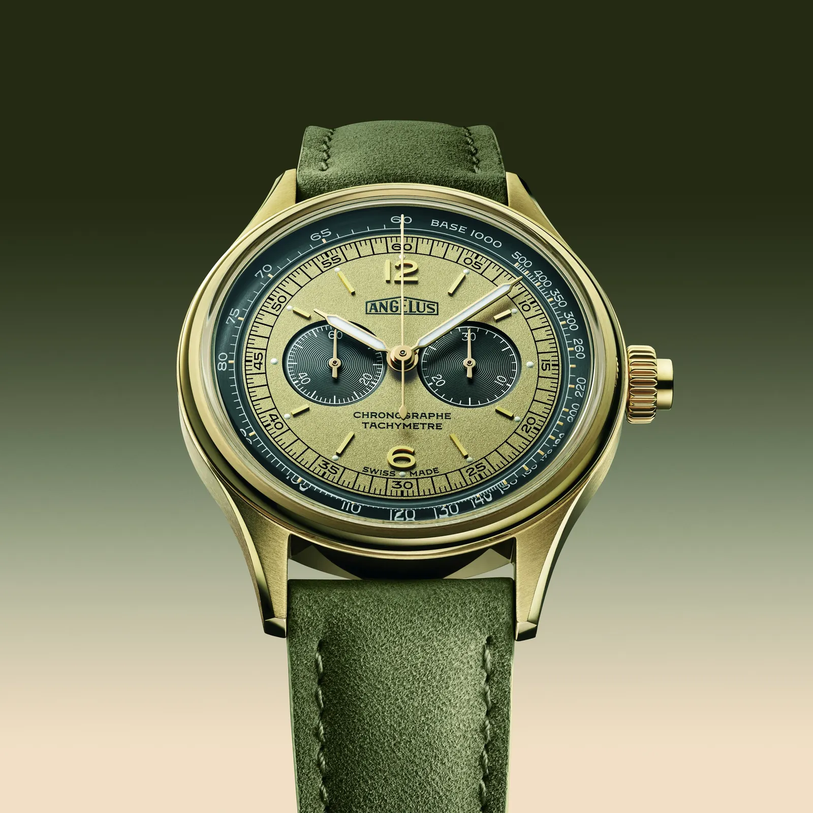 Angelus A5000 calibre movement gilded bridges close-up