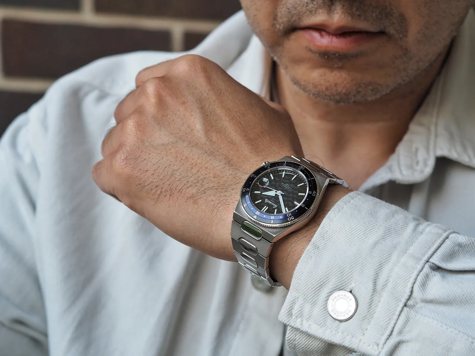 Bausele Elemental BREATHE CONNECT bezel dual-scale unidirectional rotating bezel close-up