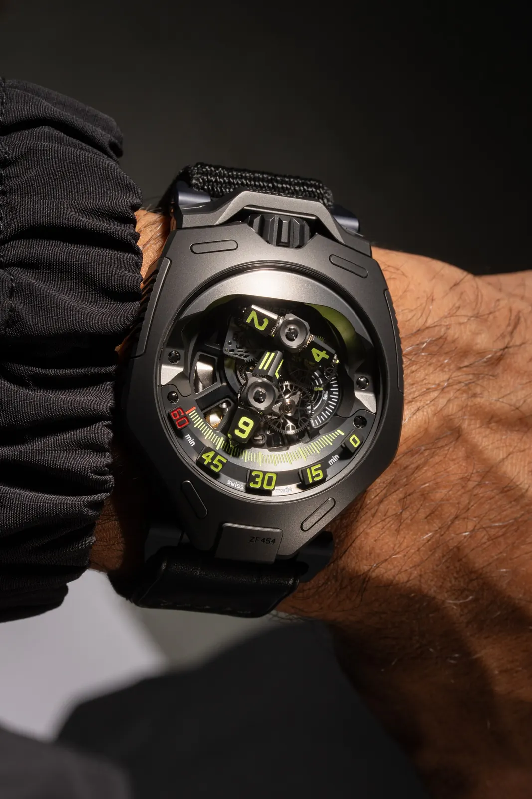 URWERK UR-300 Time Quantum dial detail with tri-sided hour prisms