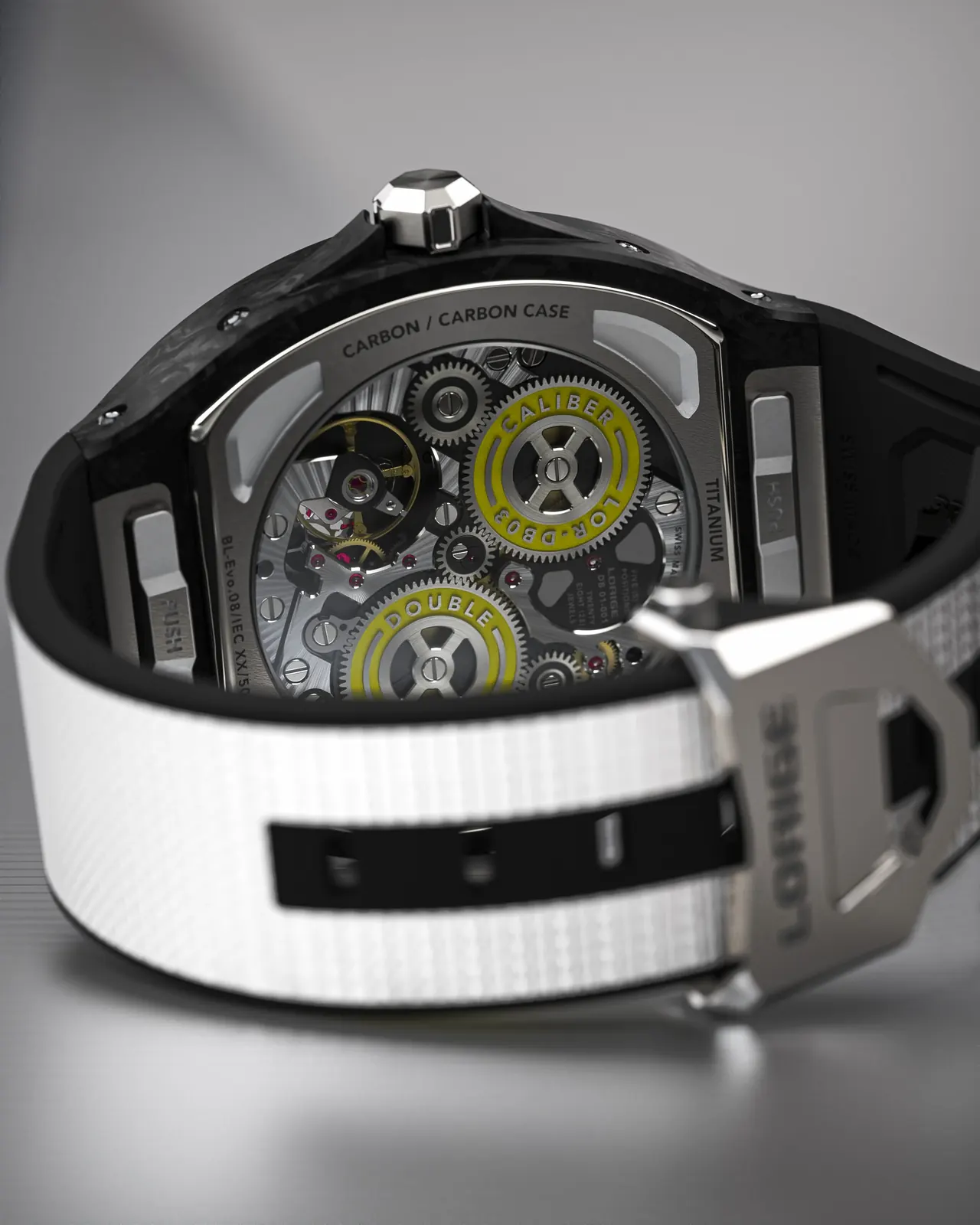 Lorige BL-Evolution Competition case back with satin finishing and grey lacquer details